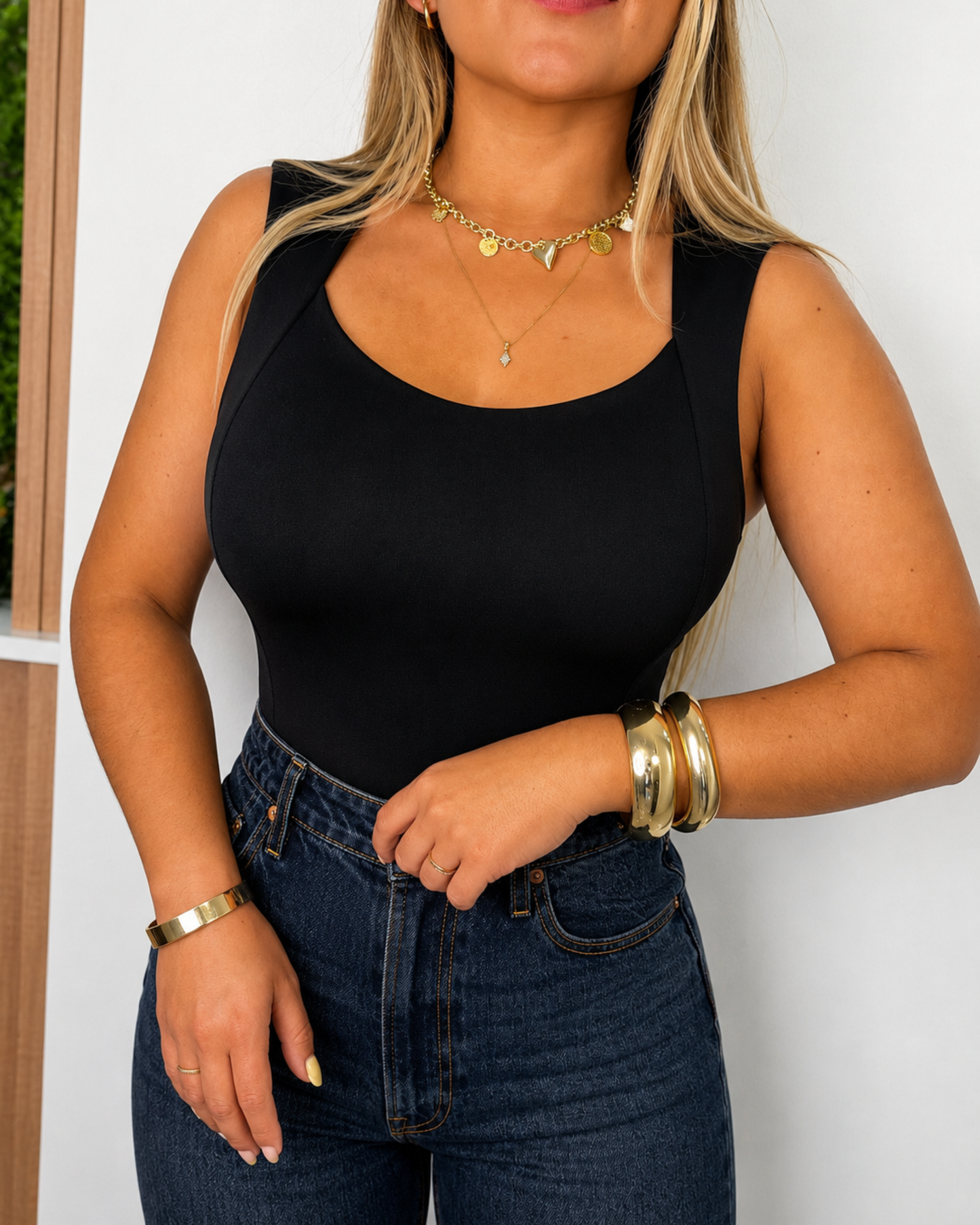 BODY BÁSICO TIRA GRUESA