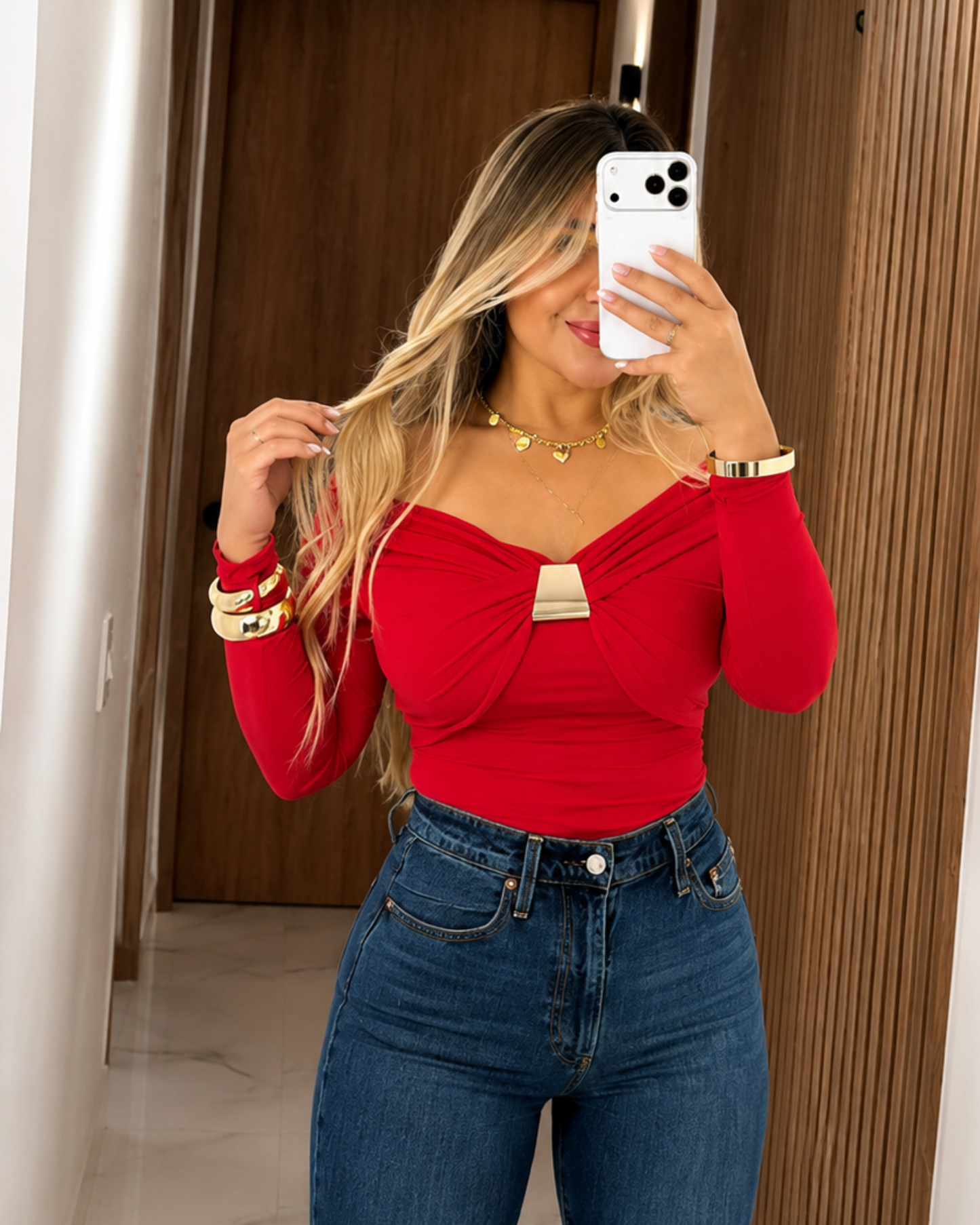 Bodi Escote Cuello Bandeja Broche